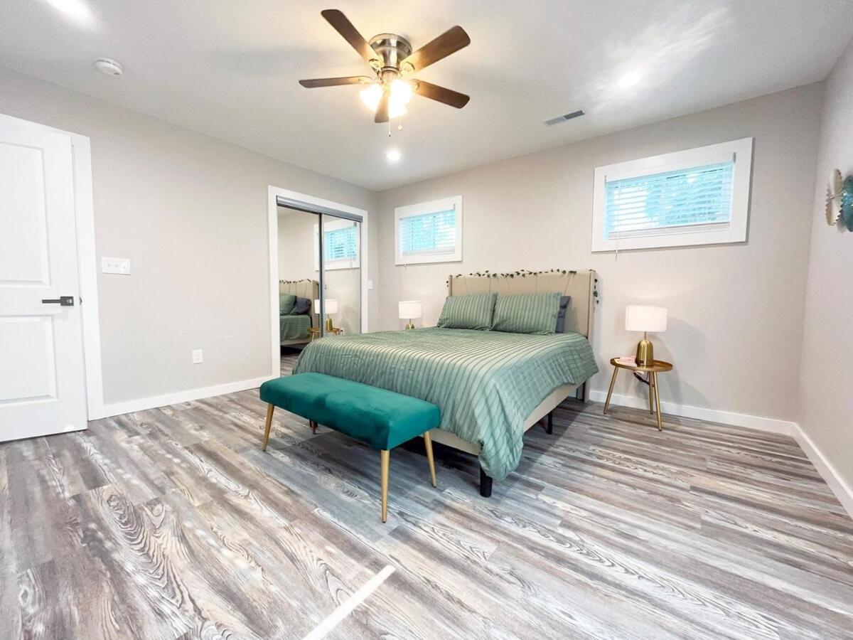 Beautiful Cozy New Build Home - Pet Friendly South Euclid Exteriör bild
