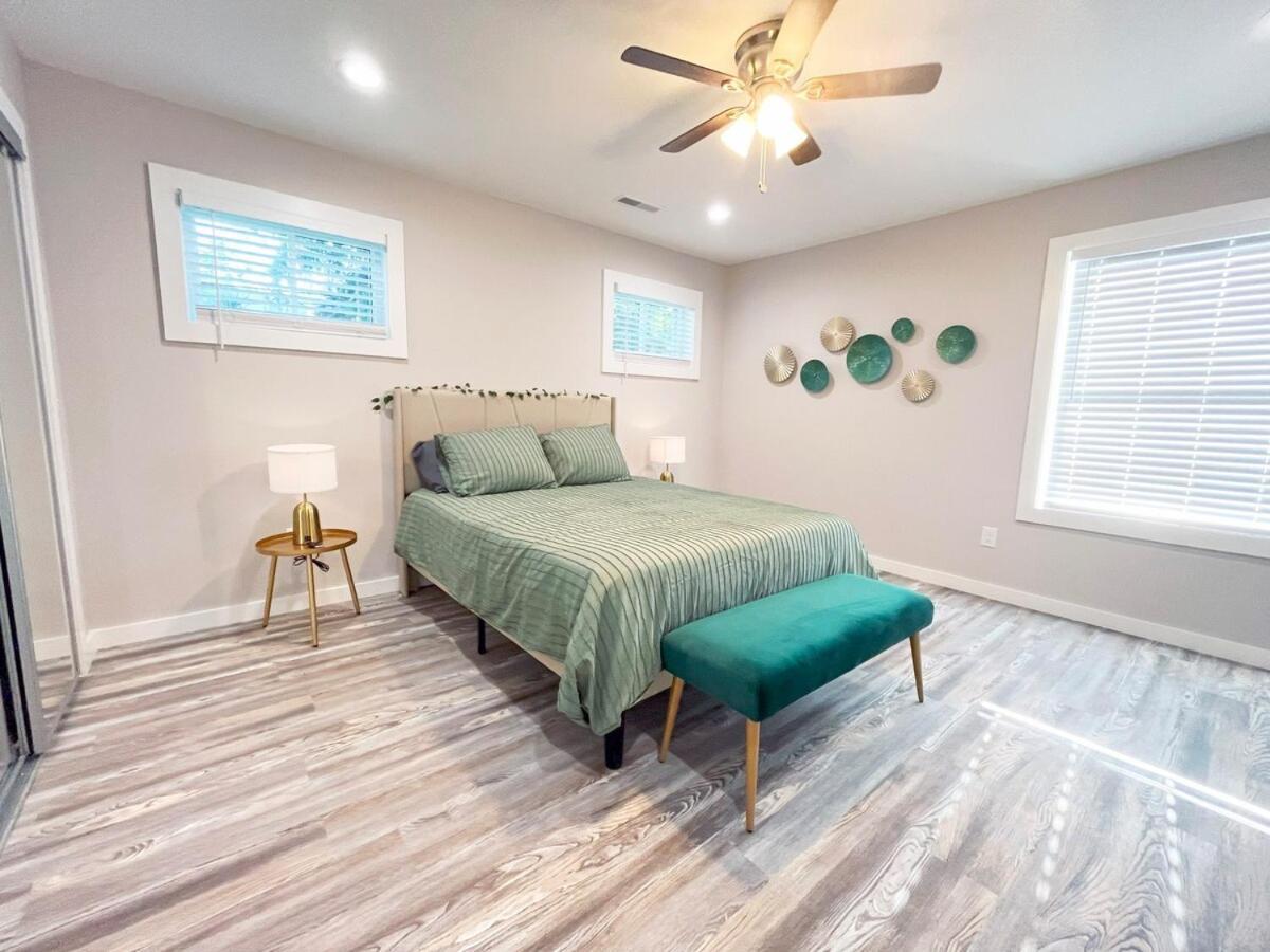 Beautiful Cozy New Build Home - Pet Friendly South Euclid Exteriör bild